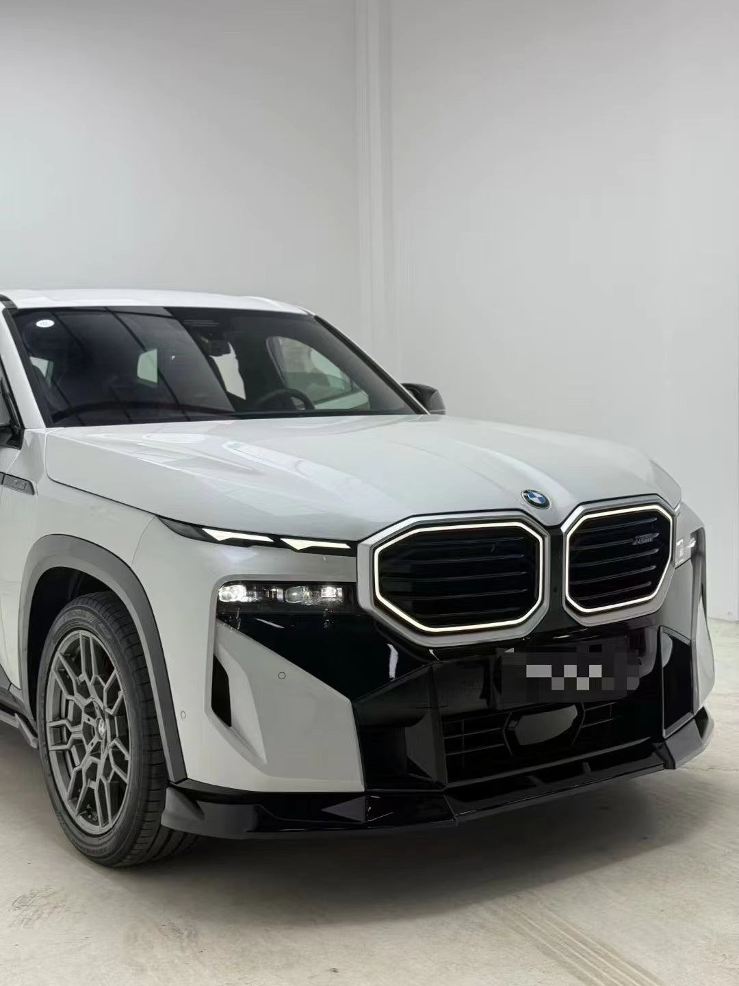 Gloss black/ Carbon fiber Aerodynamic Body Kit - BMW XM G09