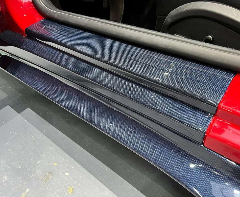 Ferrari 812 Carbon Fiber Side Skirt Extensions