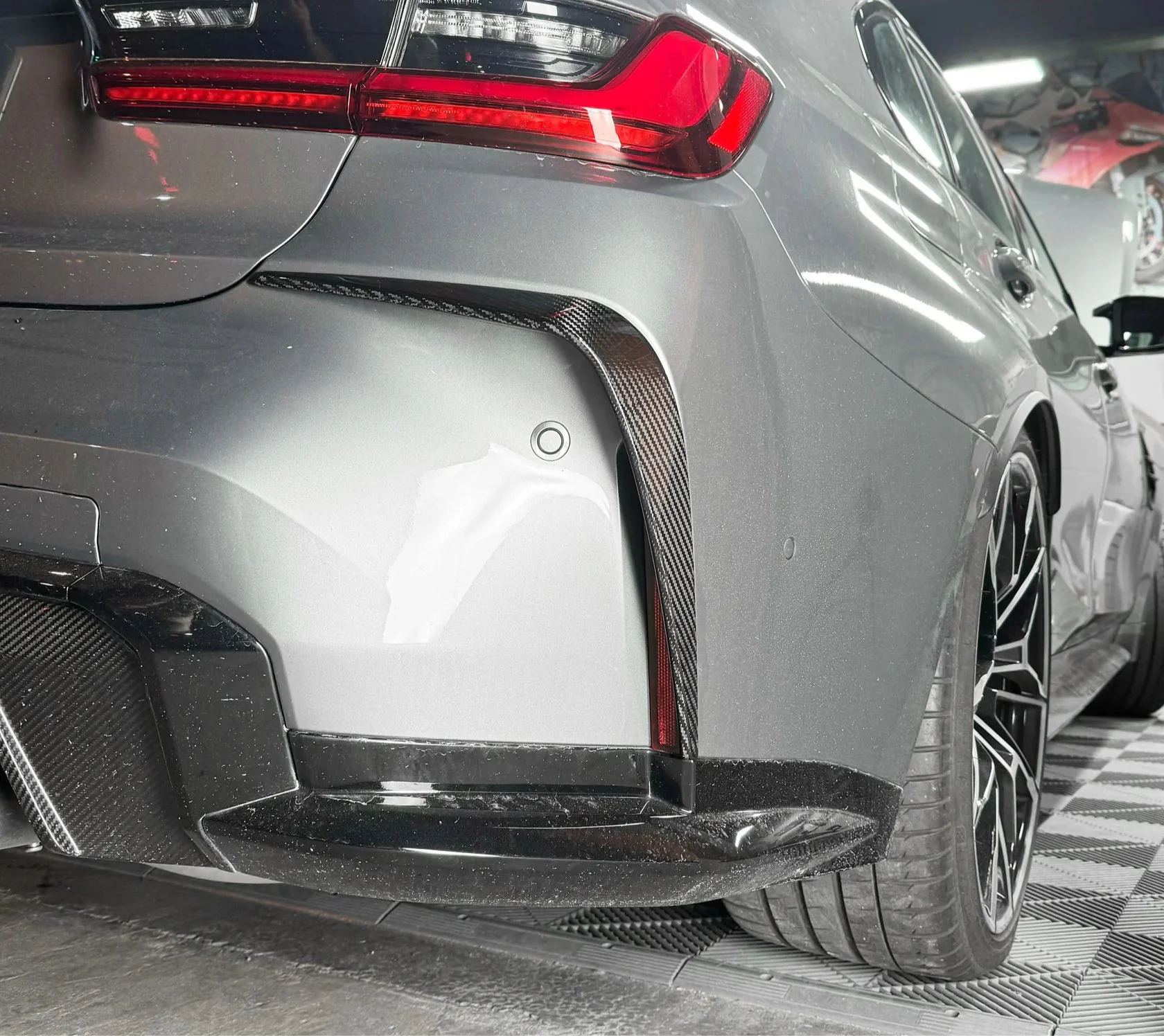 Carbon Fiber Rear Bumper Canard Trim - Bmw G80 M3 / G82 M4