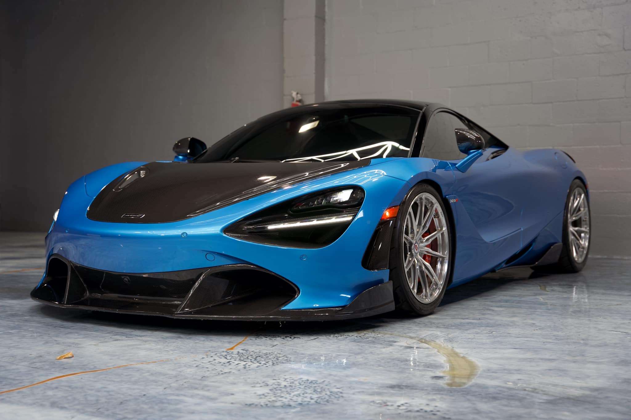 Dry Carbon Fiber Front Lip - Mclaren 720s
