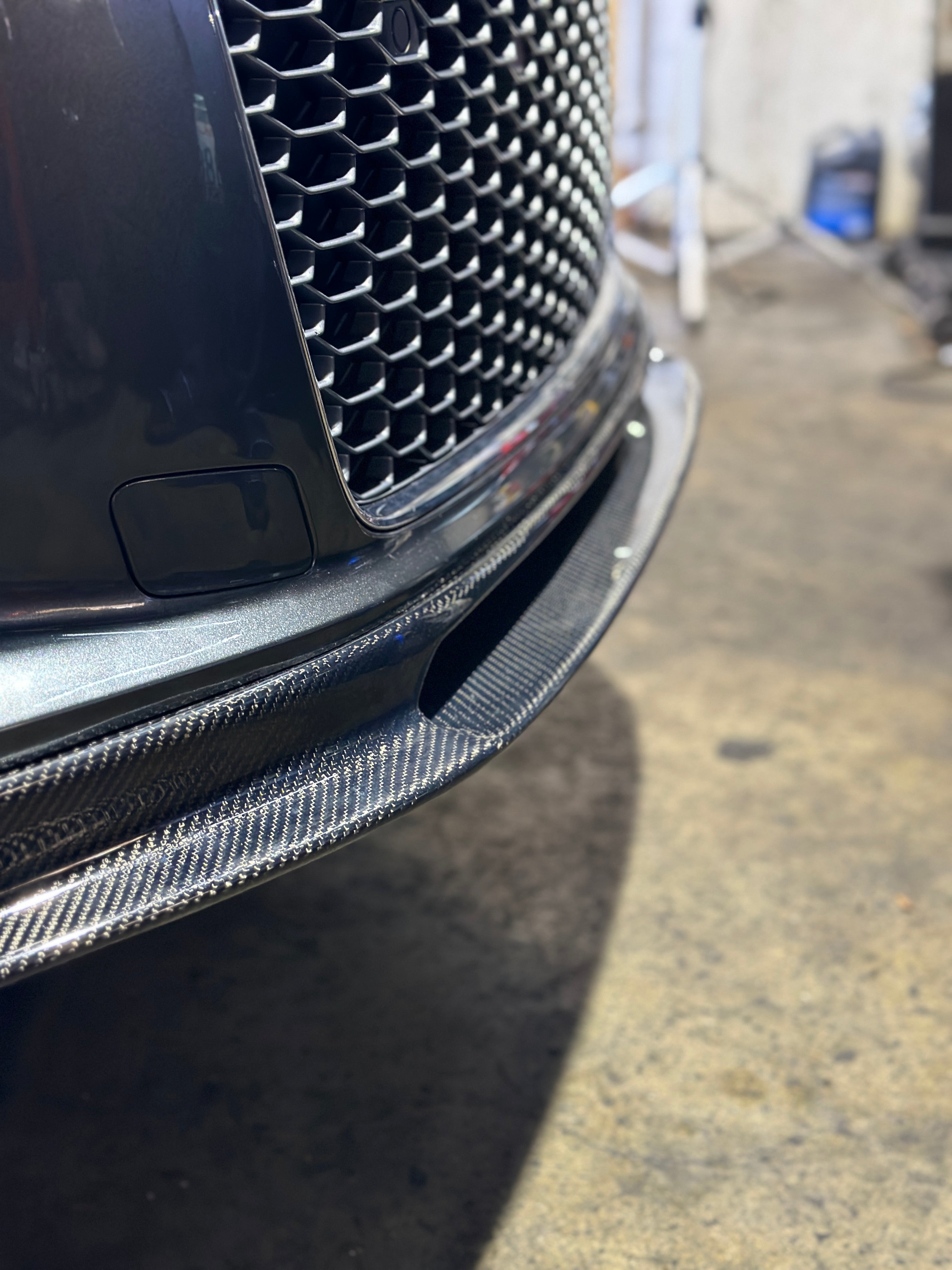 Carbon Fiber Front Lip - Audi R8 V10