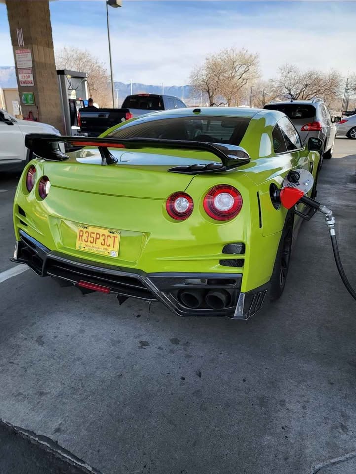 TS Style Full Carbon Body Aero Kit - Nissan GTR R35
