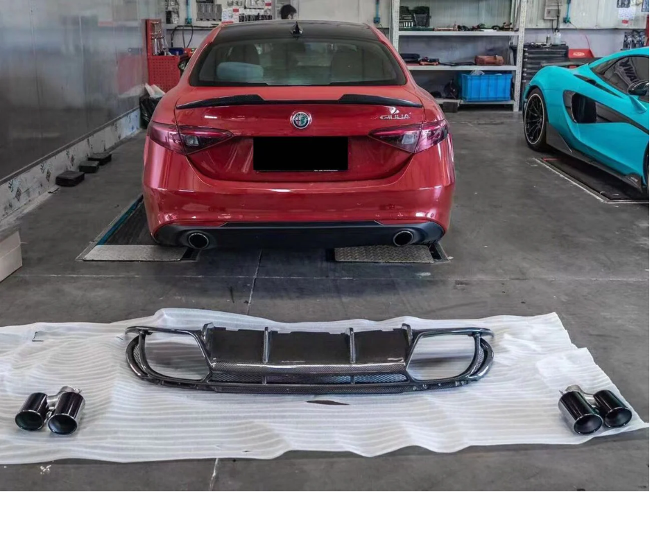Carbon Fiber Rear Diffuser - Alfa Romeo Giulia Quadrifoglio 2021-2024