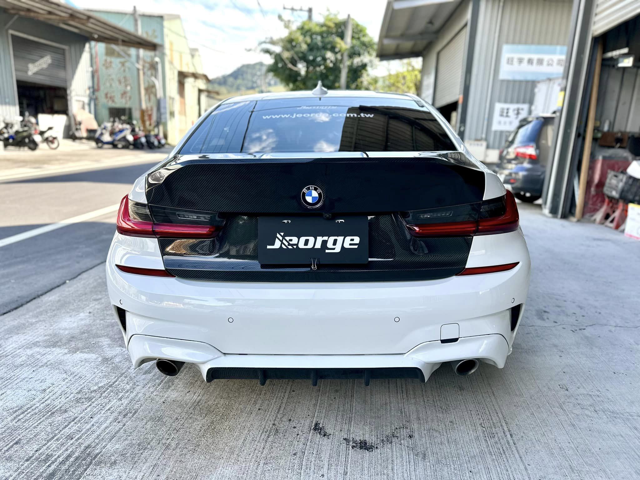 Prepreg Carbon Fiber CSL Trunk - BMW G80 M3/G82/G83 M4