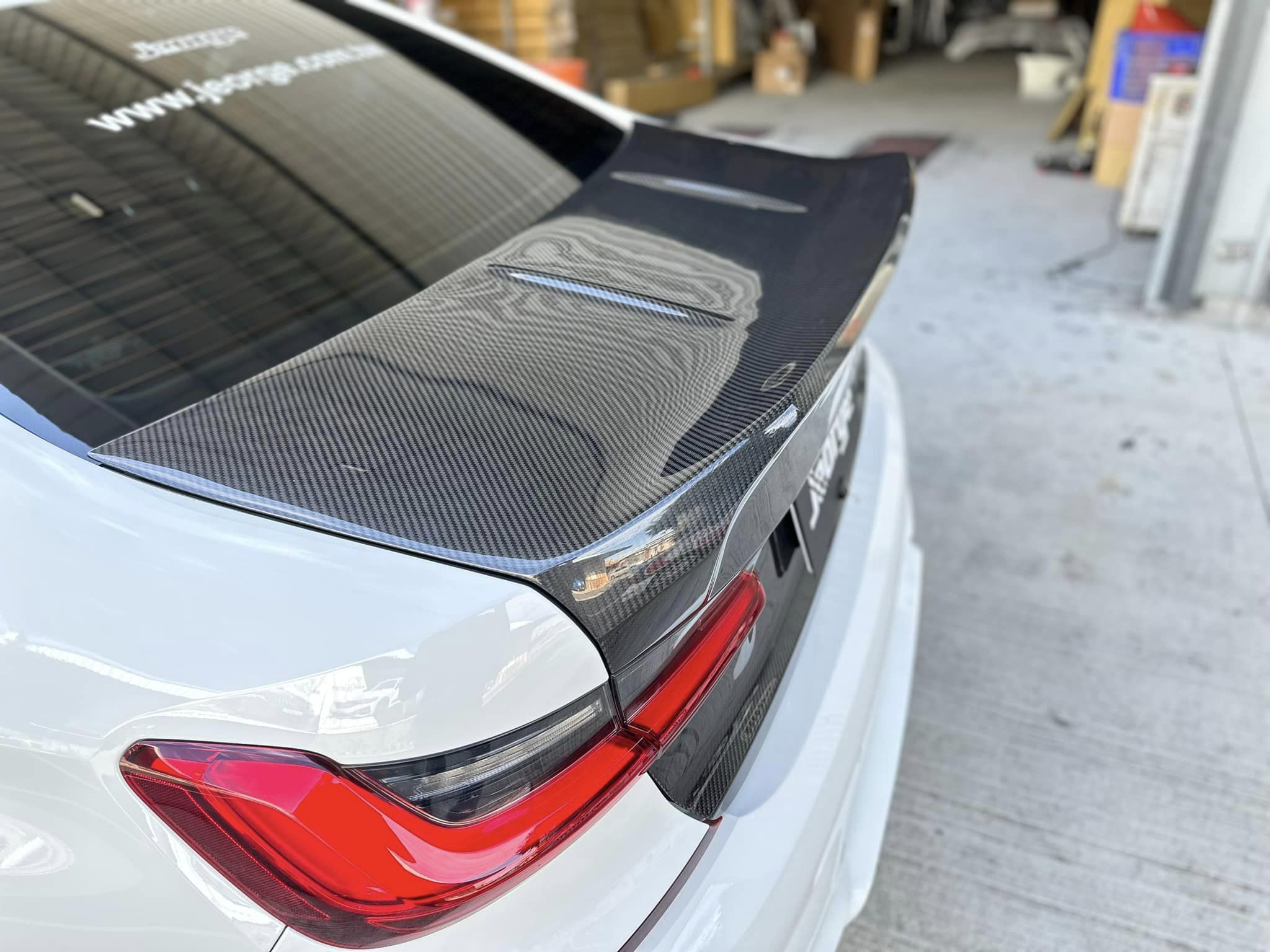 Prepreg Carbon Fiber CSL Trunk - BMW G80 M3/G82/G83 M4