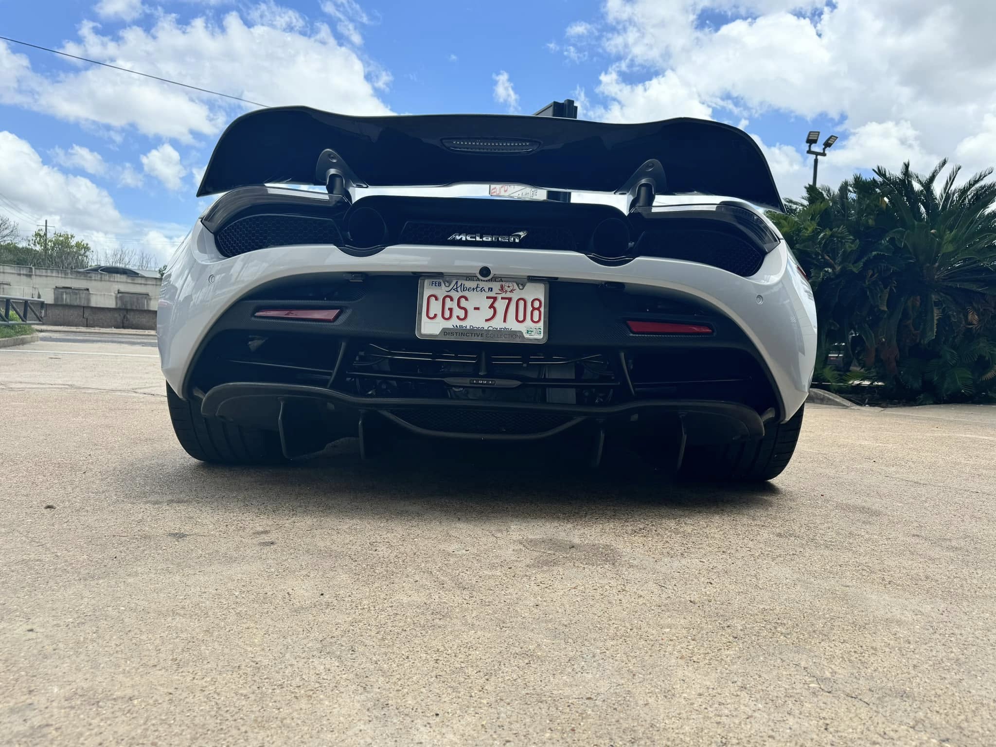 V style Carbon Rear Diffuser - Mclaren 720S