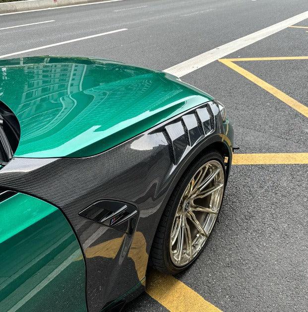 BMW G80/G82/G83 M3/M4 Carbon Fiber Artisan AE Vented Fenders