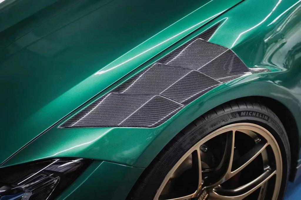 BMW G80/G82/G83 M3/M4 Carbon Fiber Artisan AE Vented Fenders