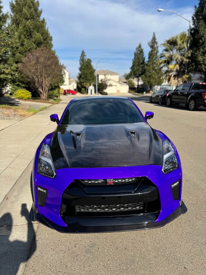 V Style Carbon Fiber Front Lip - Nissan GTR R35 2017-2021