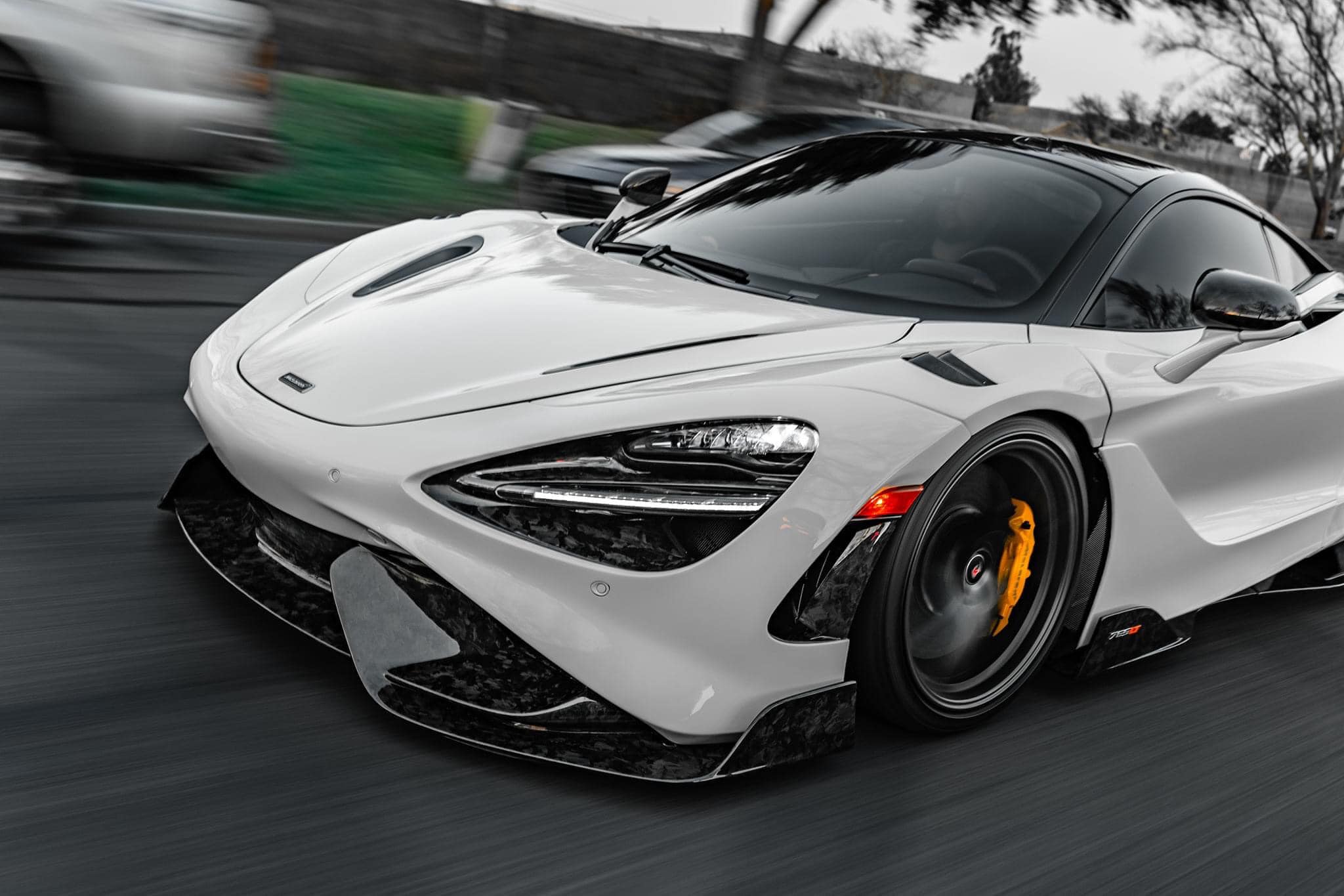 McLaren 720s To 765LT Style FRP Front Bumper With Carbon Fiber Front Lip