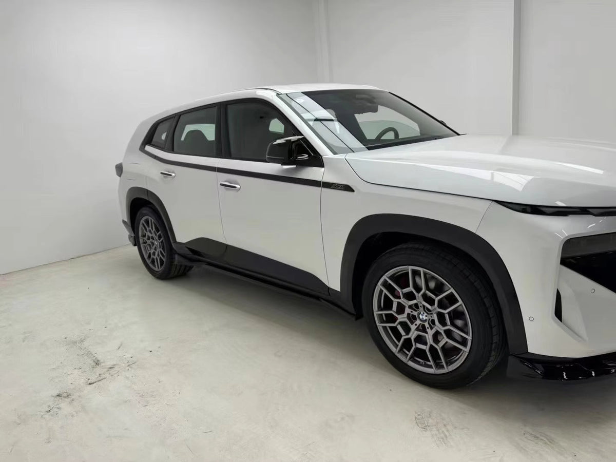 Gloss black/ Carbon fiber Aerodynamic Body Kit - BMW XM G09