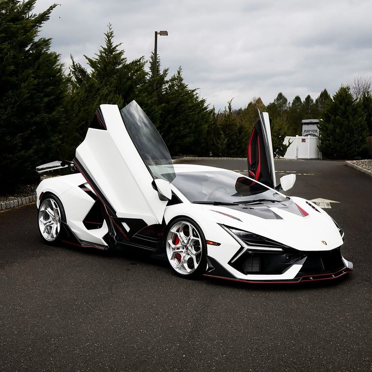 Carbon Fiber DK Aero Body Kit - Lamborghini Revuelto