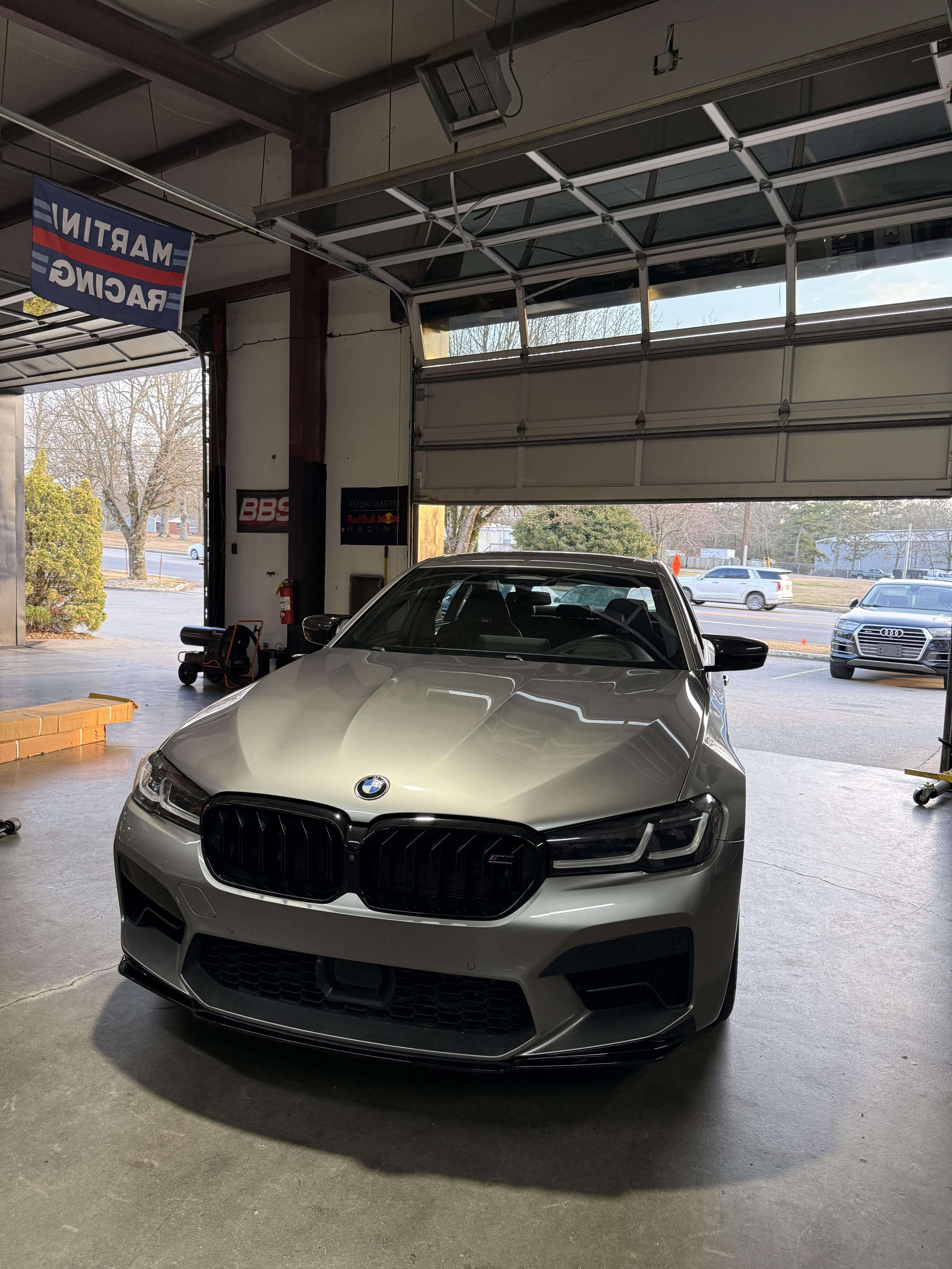 MP Style Gloss Black Front Lip - BMW G30 M5 2021-2024 (Facelift)