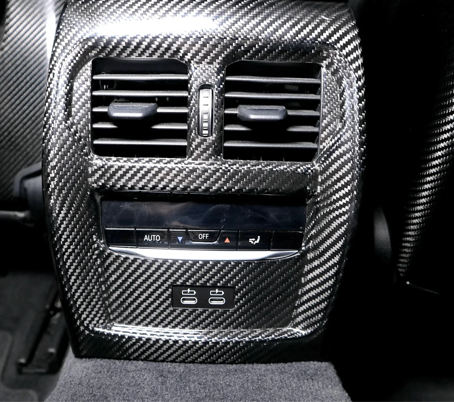 Carbon Fiber Rear A/C Vents Cover - BMW G80/G81/G82/G83