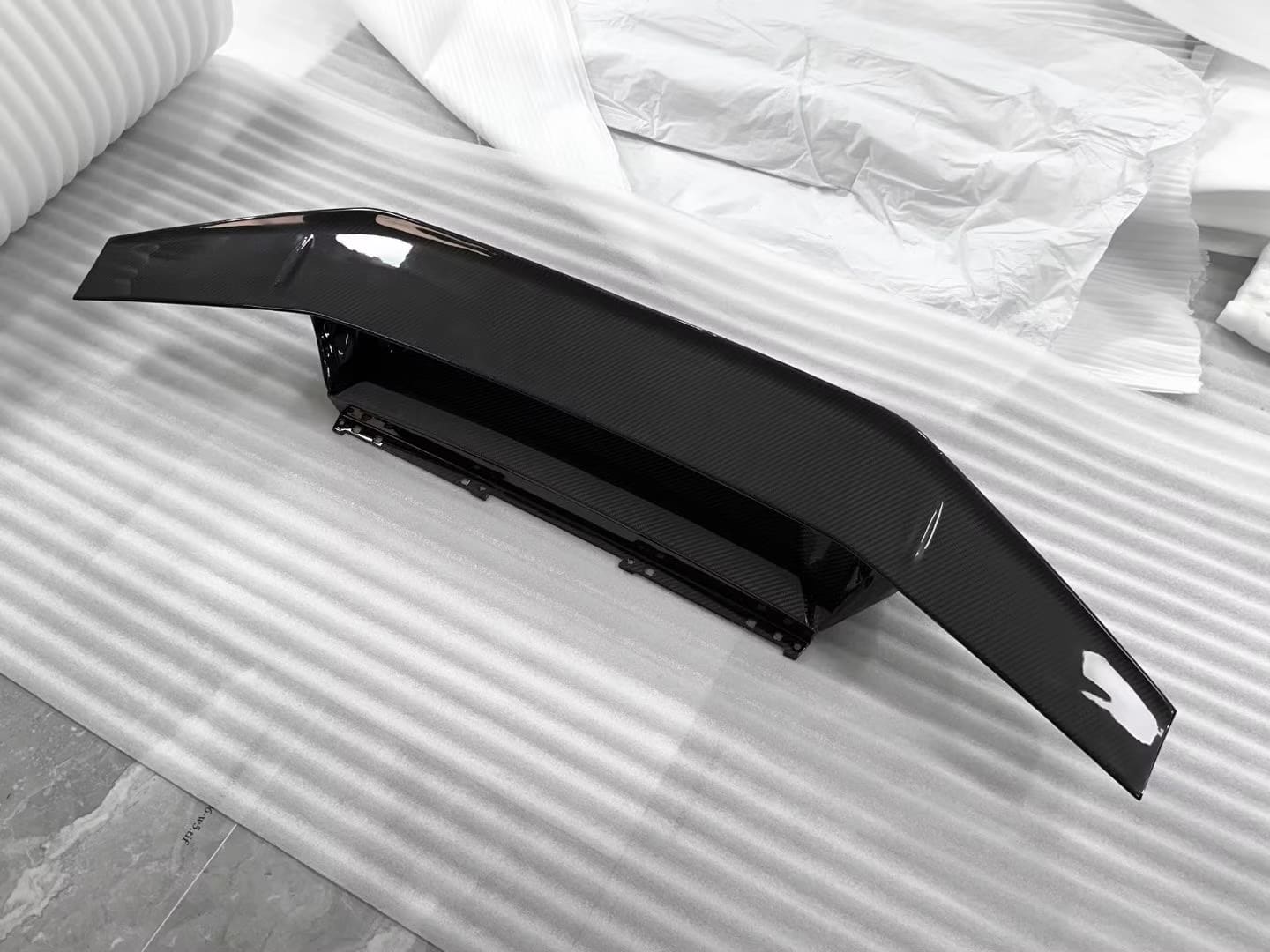 Prepreg Carbon Fiber Tecnica Style Rear Wing w/ base - Lamborghini Huracan Evo LP610 LP580