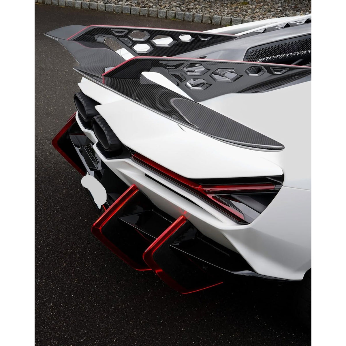 Carbon Fiber DK Aero Body Kit - Lamborghini Revuelto