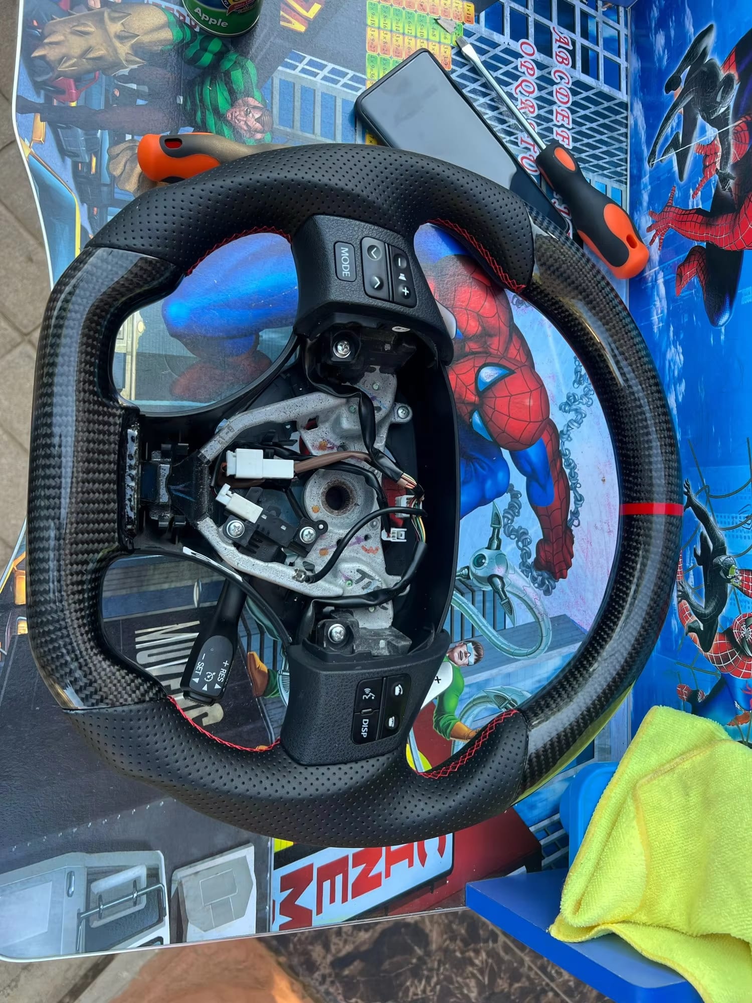 Carbon Fiber Steering Wheel - Lexus IS250 IS300 IS350 ISF F-Sport 2006-2011