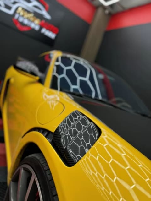 Carbon Fiber GT2 RS Style Front Fender Set - Porsche 991 2012-2018