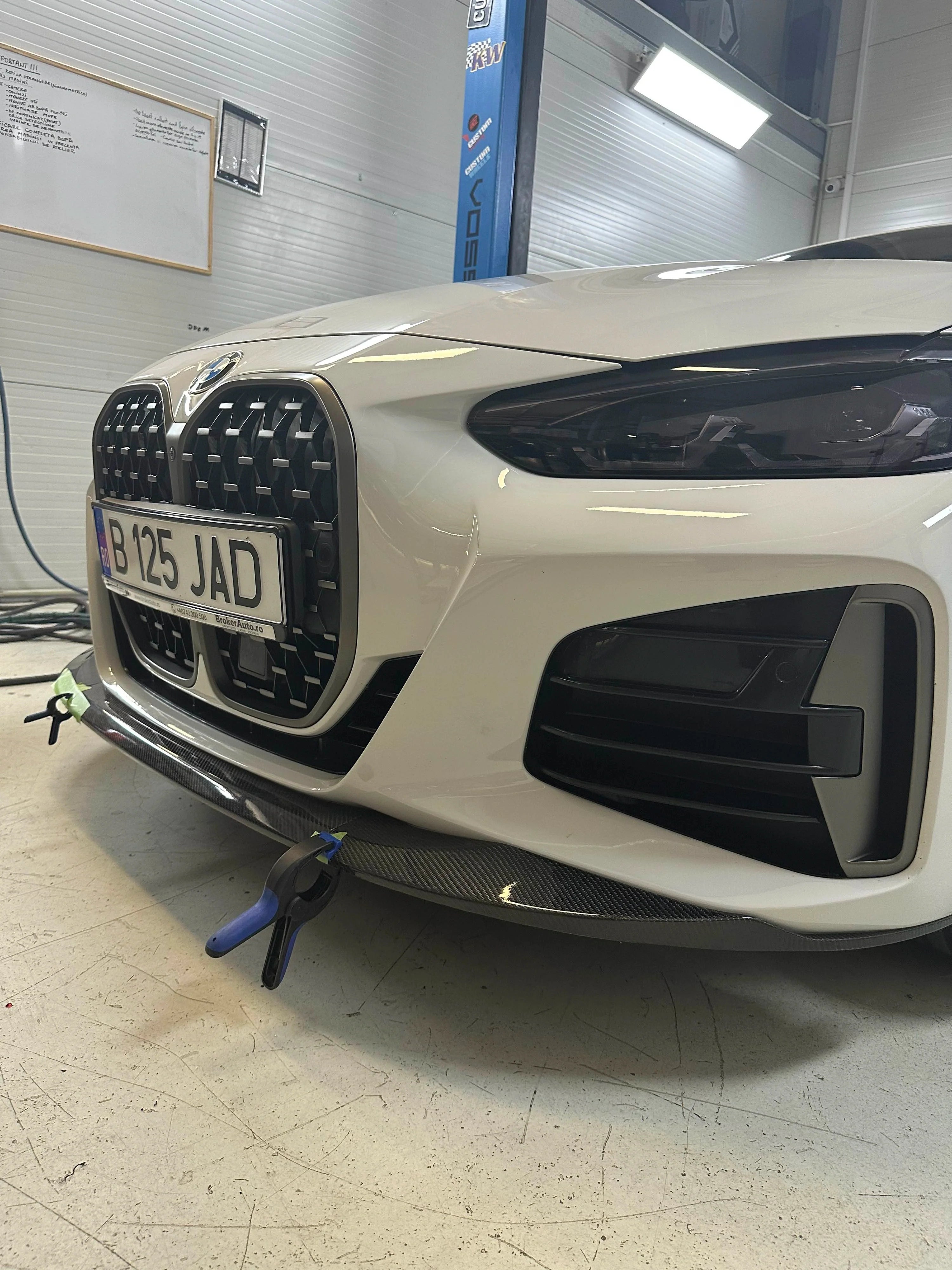 MP Style Carbon Fiber Front Lip - BMW G22 / G23 4 Series
