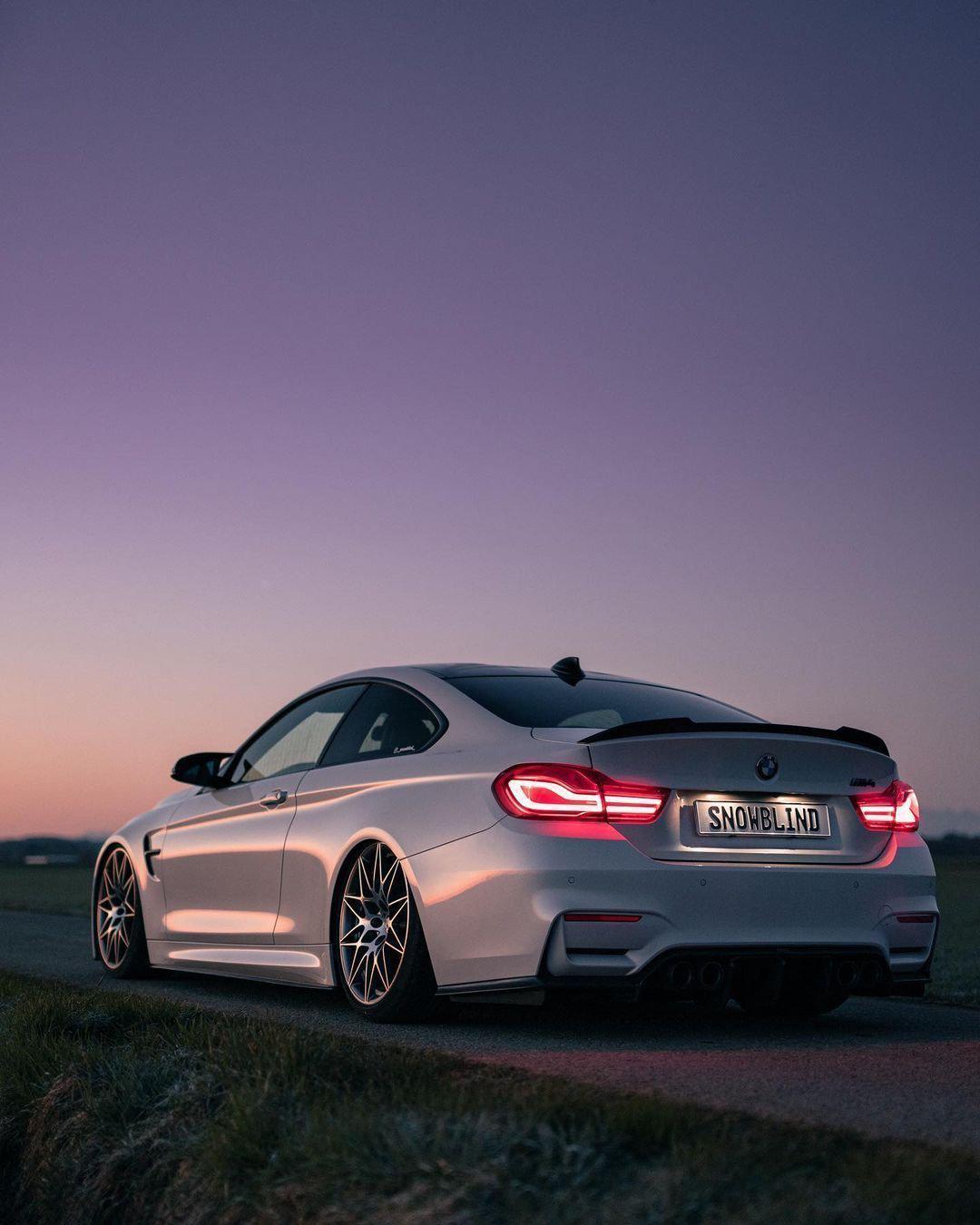 CS Style Carbon Fiber Trunk Spoiler - BMW F82/F83 M4