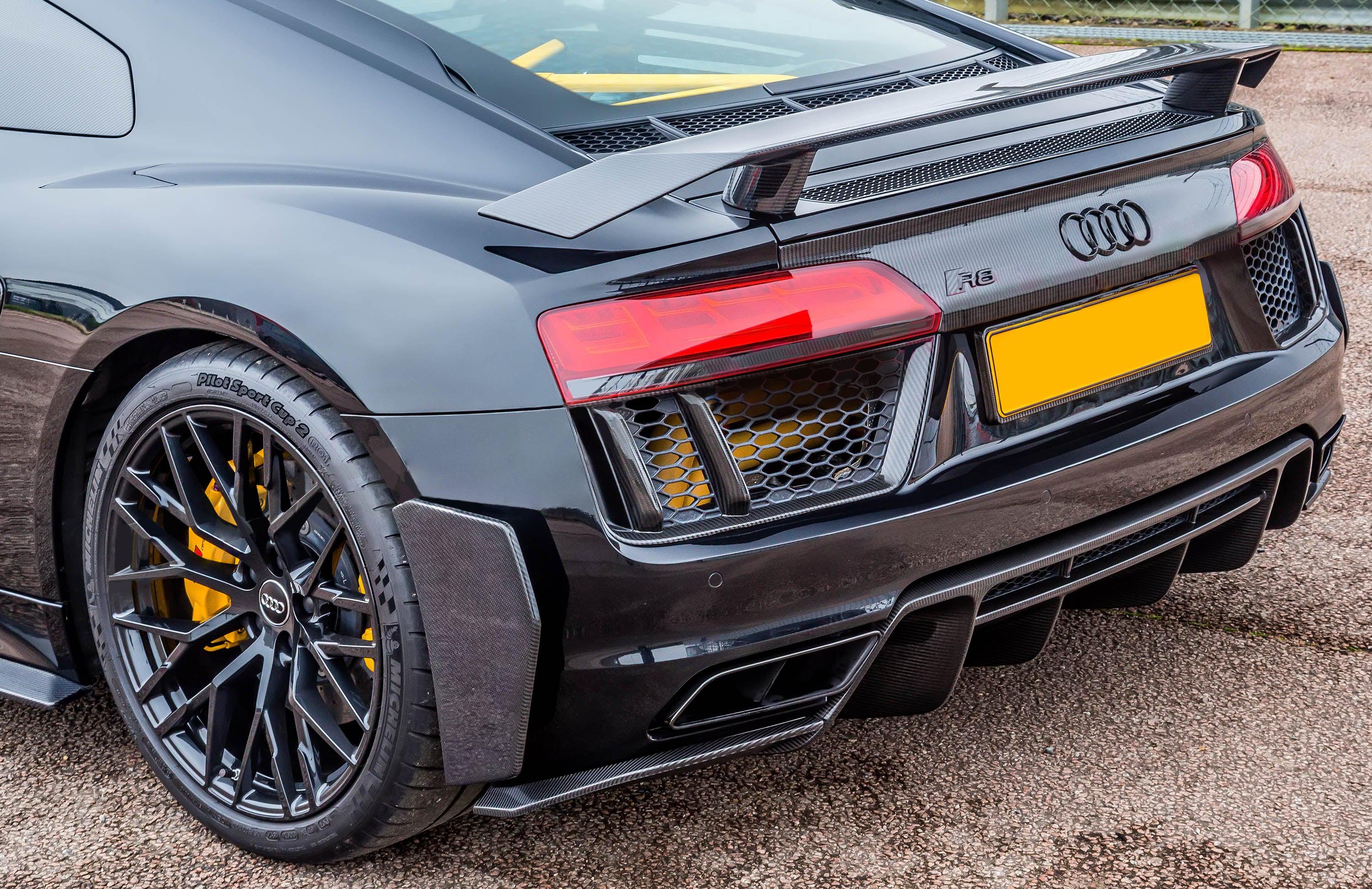 Carbon Fiber Body Kit - Audi R8 V10 Gen 2