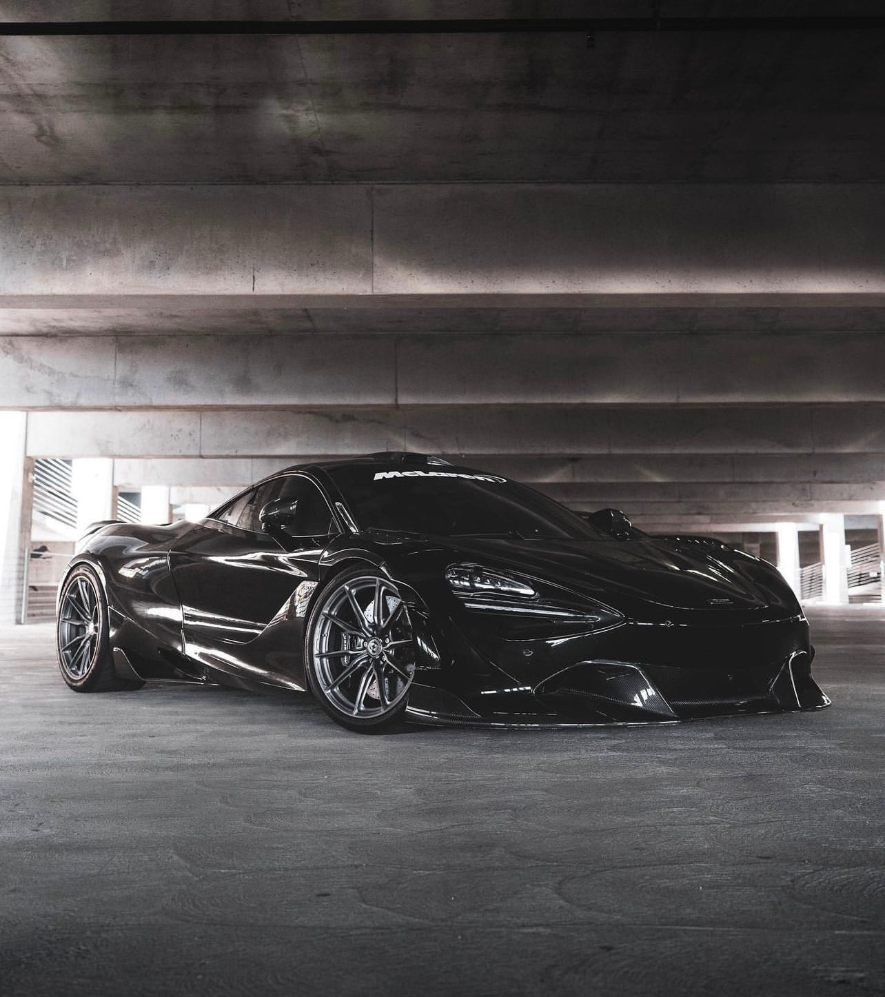McLaren 720s Carbon Fiber AP Front Lip