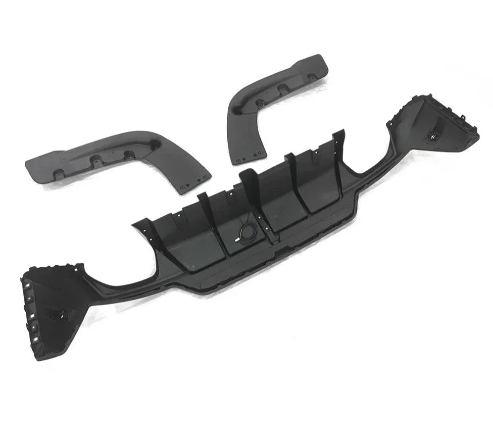 ABS Gloss Black Diffuser W/ Brake Light- BMW G20 3 Series LCI