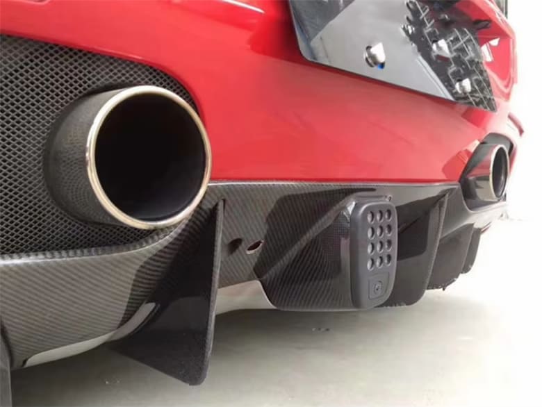 N style Carbon Fiber Rear Diffuser - Ferrari 488/ GTB / Spyder