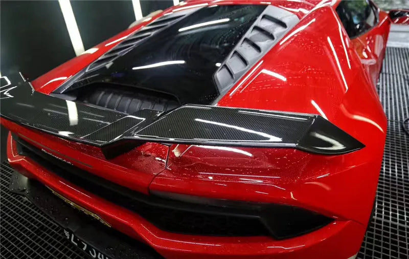 V style Carbon Fiber Wing - Lamborghini Huracan