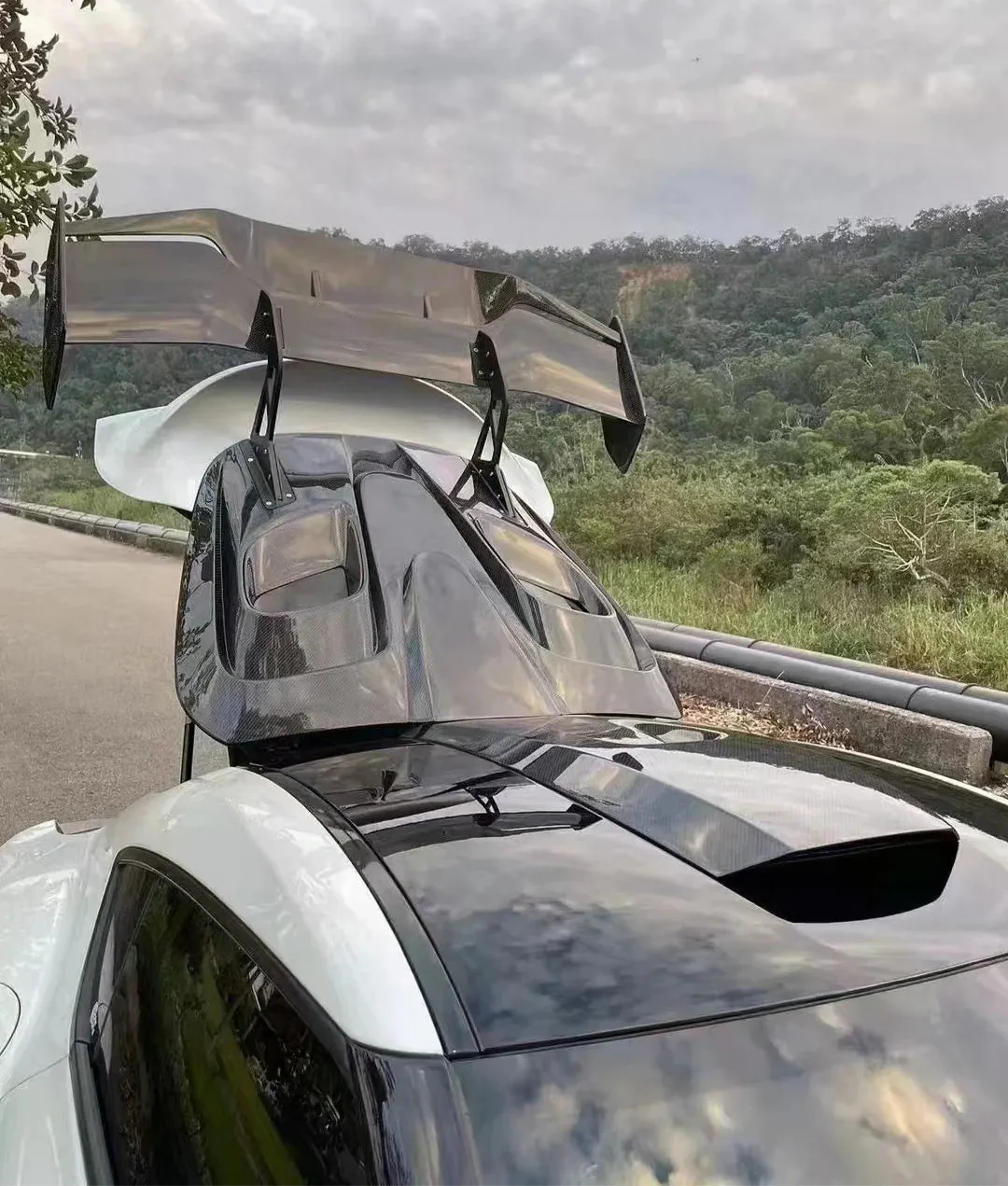 Carbon Fiber RC Style Rear Wing w/ Rear Vented Window Cover - toyota Supra MK5