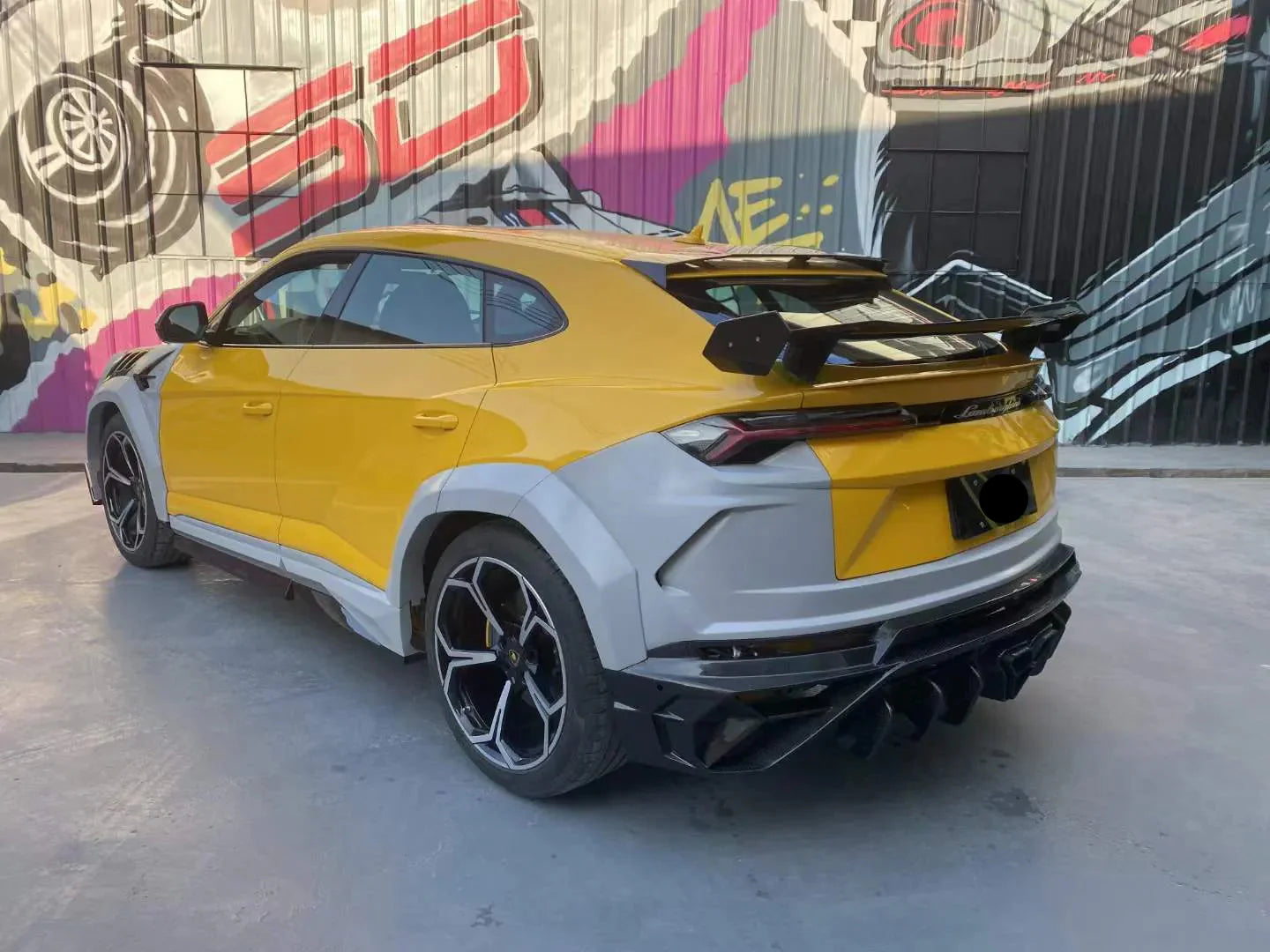 MSY Style Dry Carbon Fiber Rear Wing - Lamborghini Urus