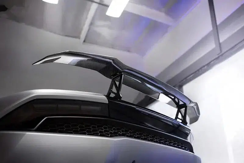 Lamborghini Huracan Carbon Fiber Artisan Wing