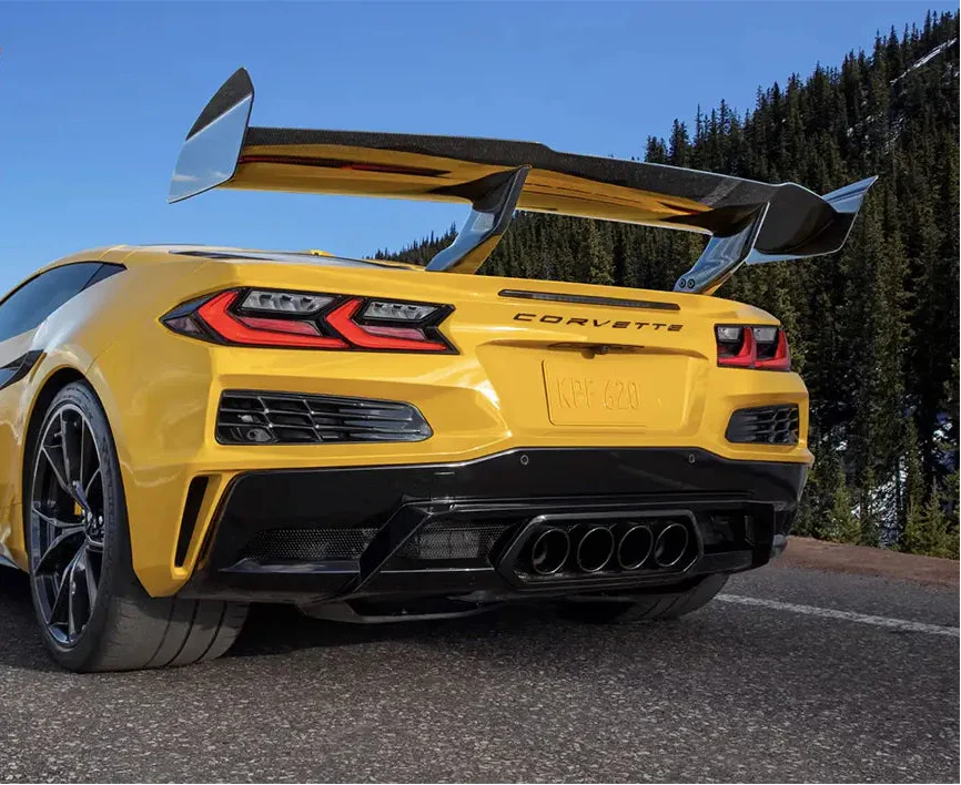 Prepreg Carbon Fiber ZR1 Stlye Rear Wing - Chevrolet Corvette C8
