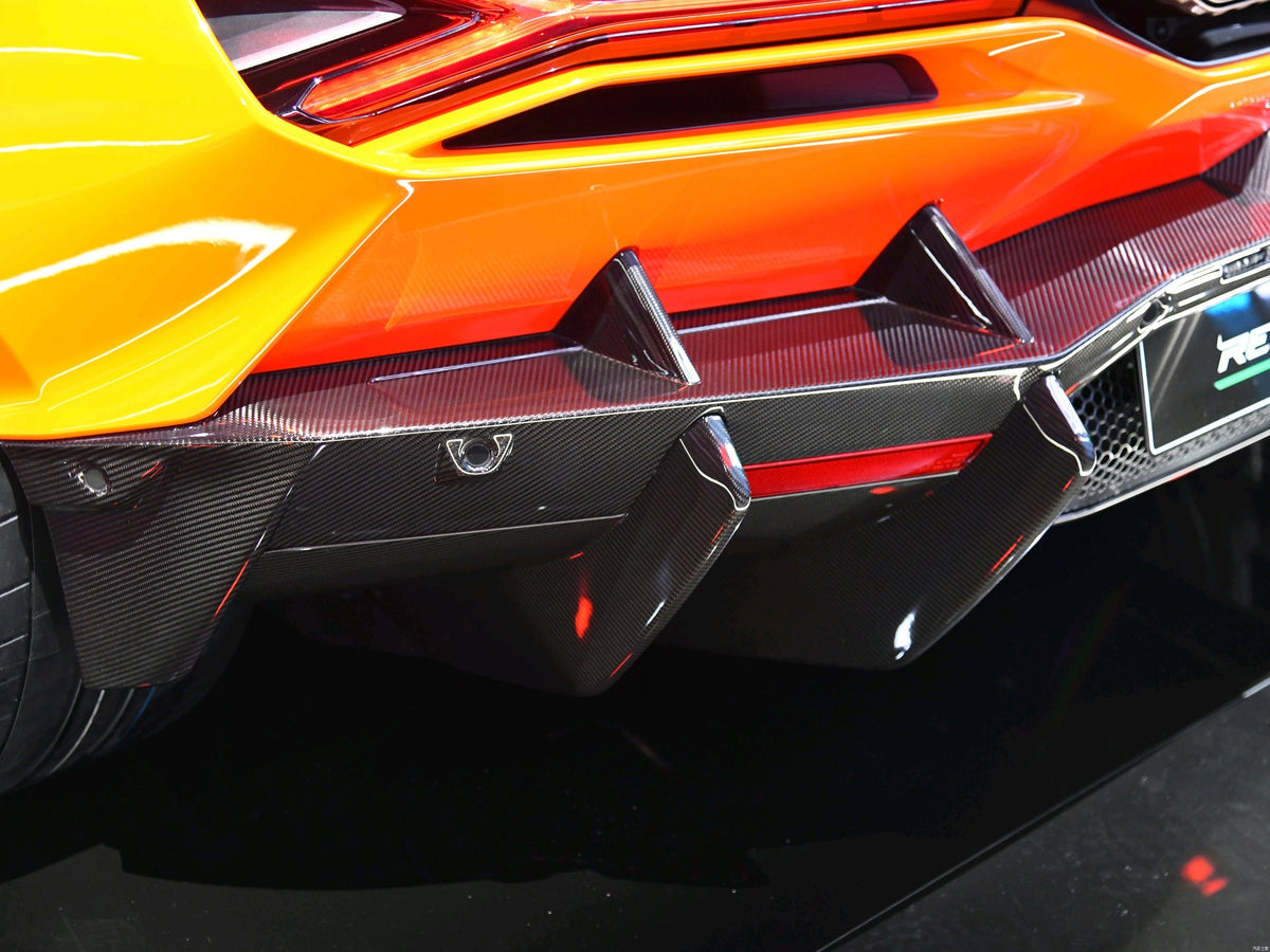 Carbon Fiber OEM Style Rear Diffuser - Lamborghini Revuelto