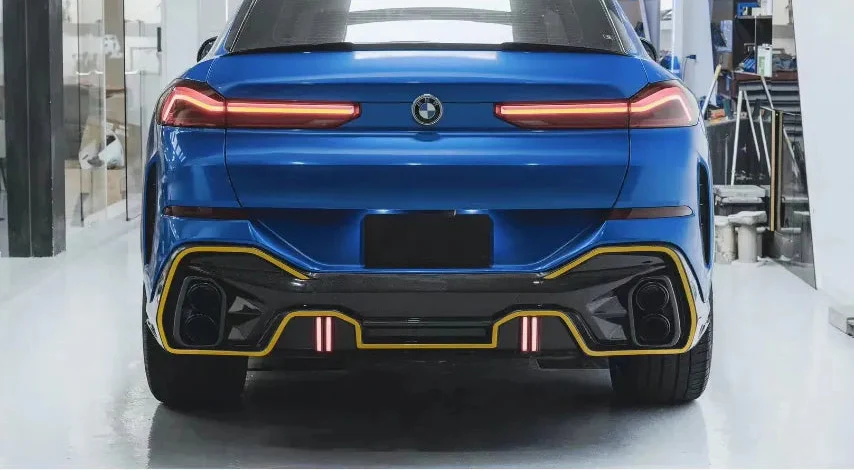 Carbon Fiber Rear Diffuser W/ LED - BMW X6 G06 M Sport