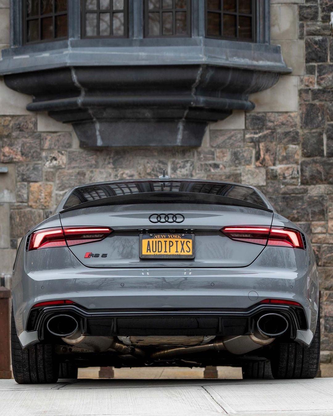 High Kick Carbon Fiber Trunk Spoiler - Audi RS5/S5/A5 B9/B9.5