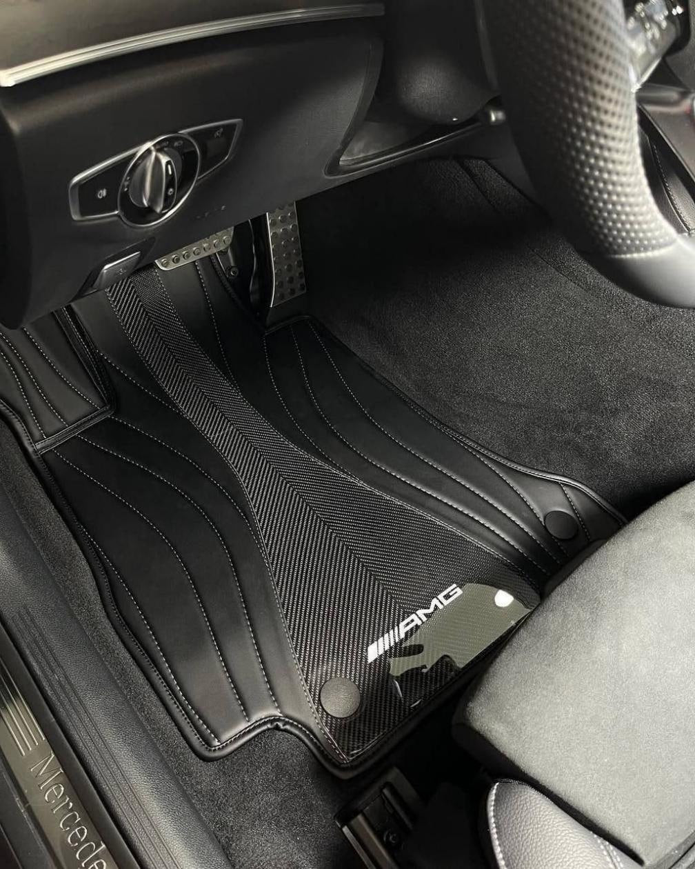 Carbon District Luxury Car Floor Mats