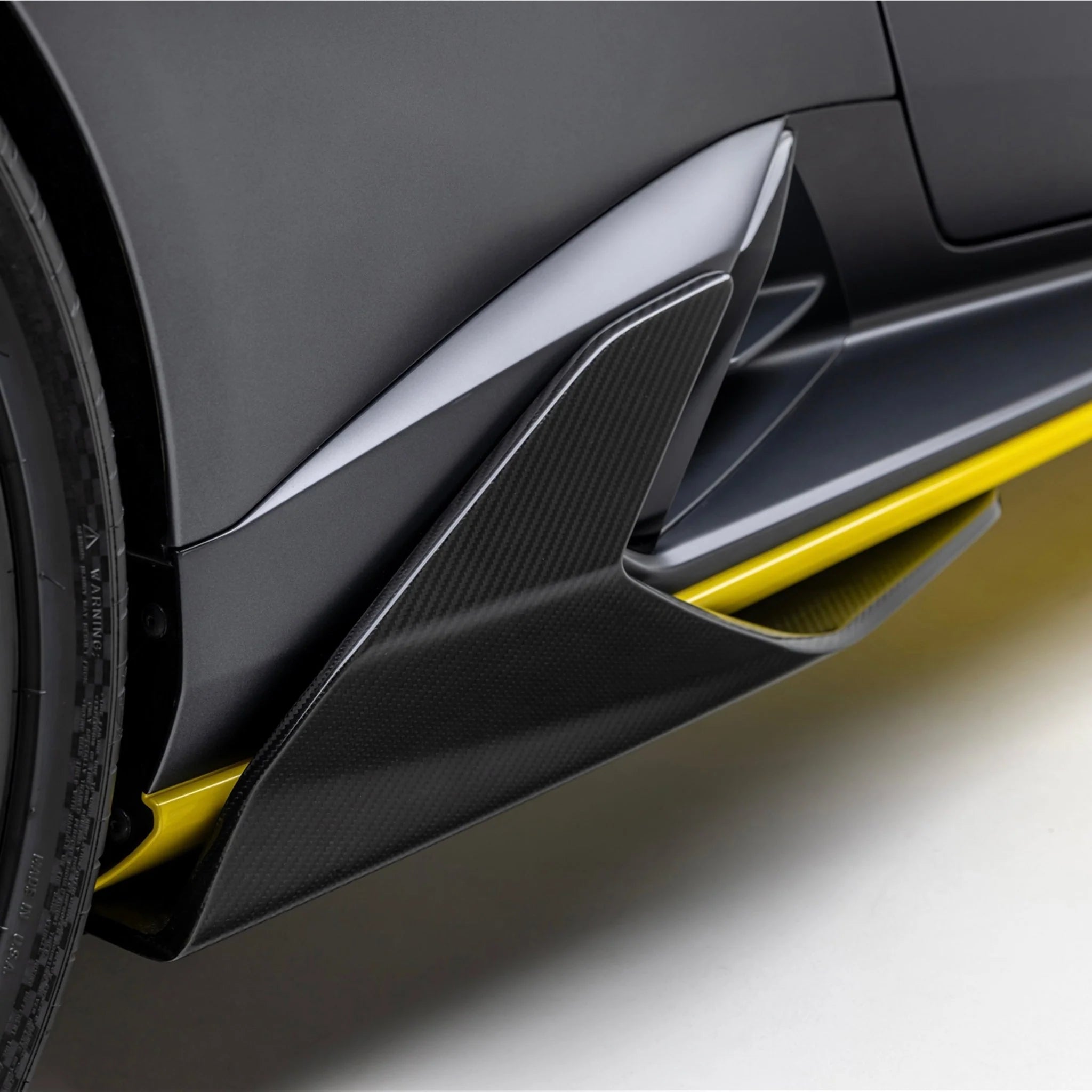 Lamborghini Huracan STO Carbon Fiber Side Skirt Rockers