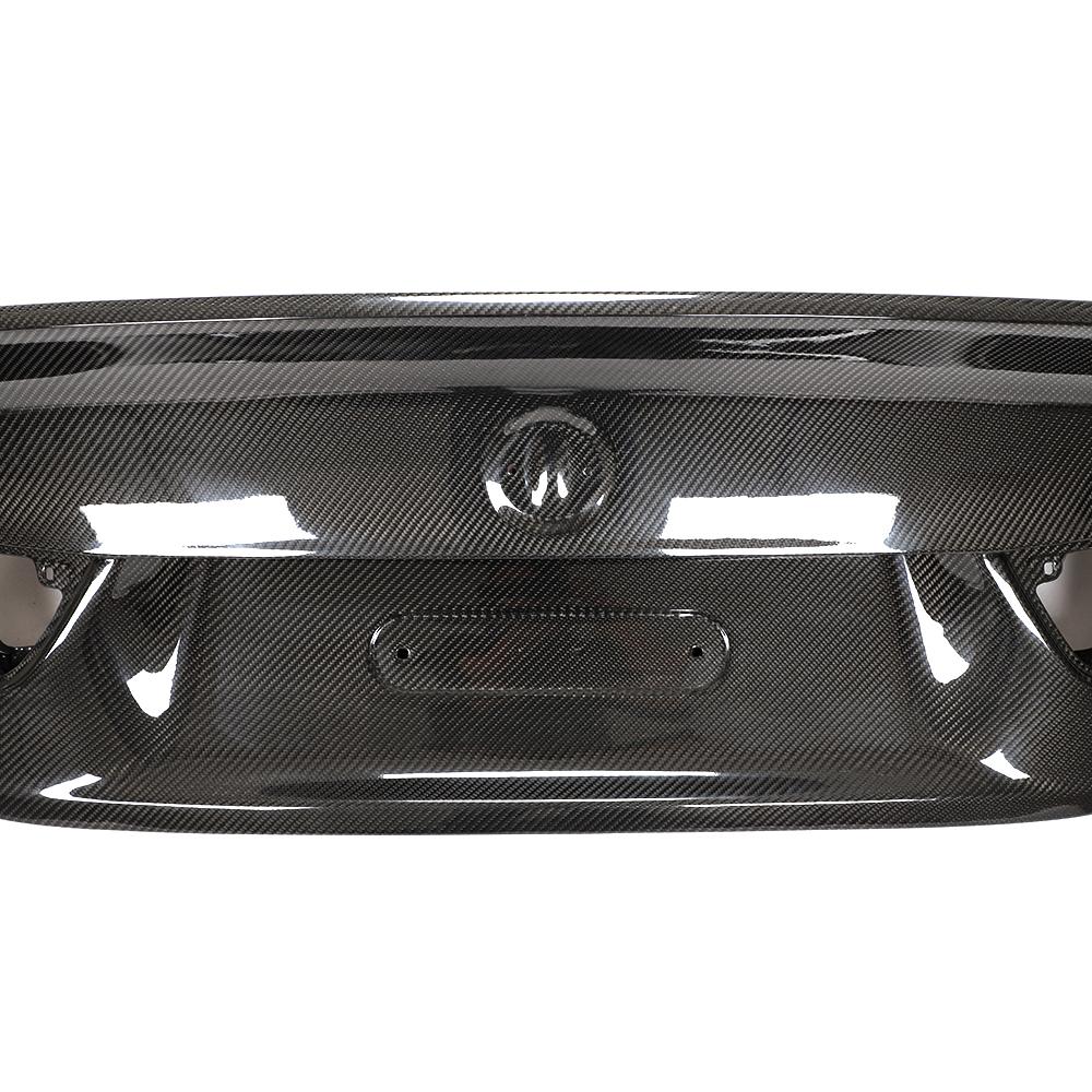 LW Style Carbon Fiber Duckbill Trunk - BMW F82 M4
