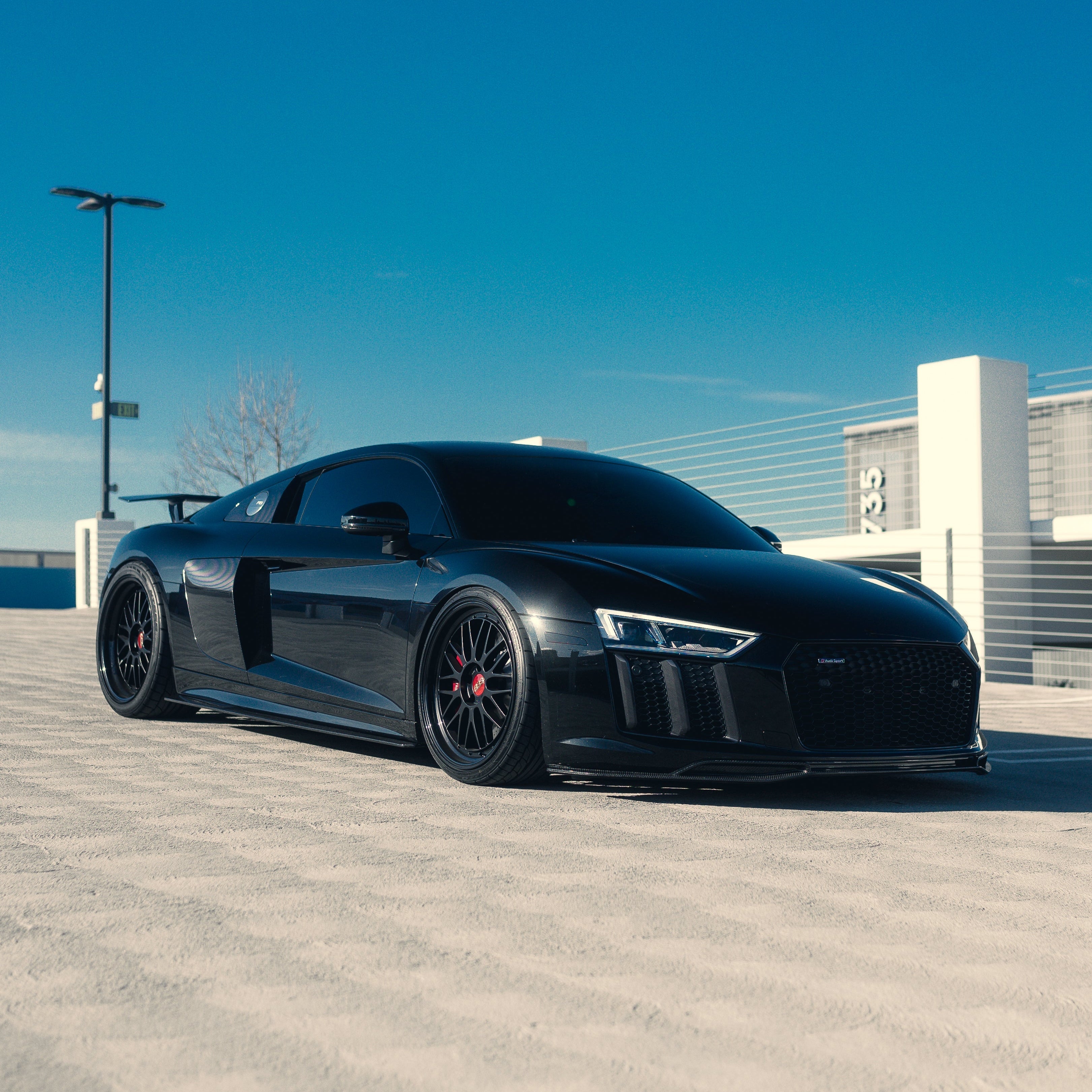Performance Style Carbon Fiber Side Skirt - Audi R8 V10 Gen2