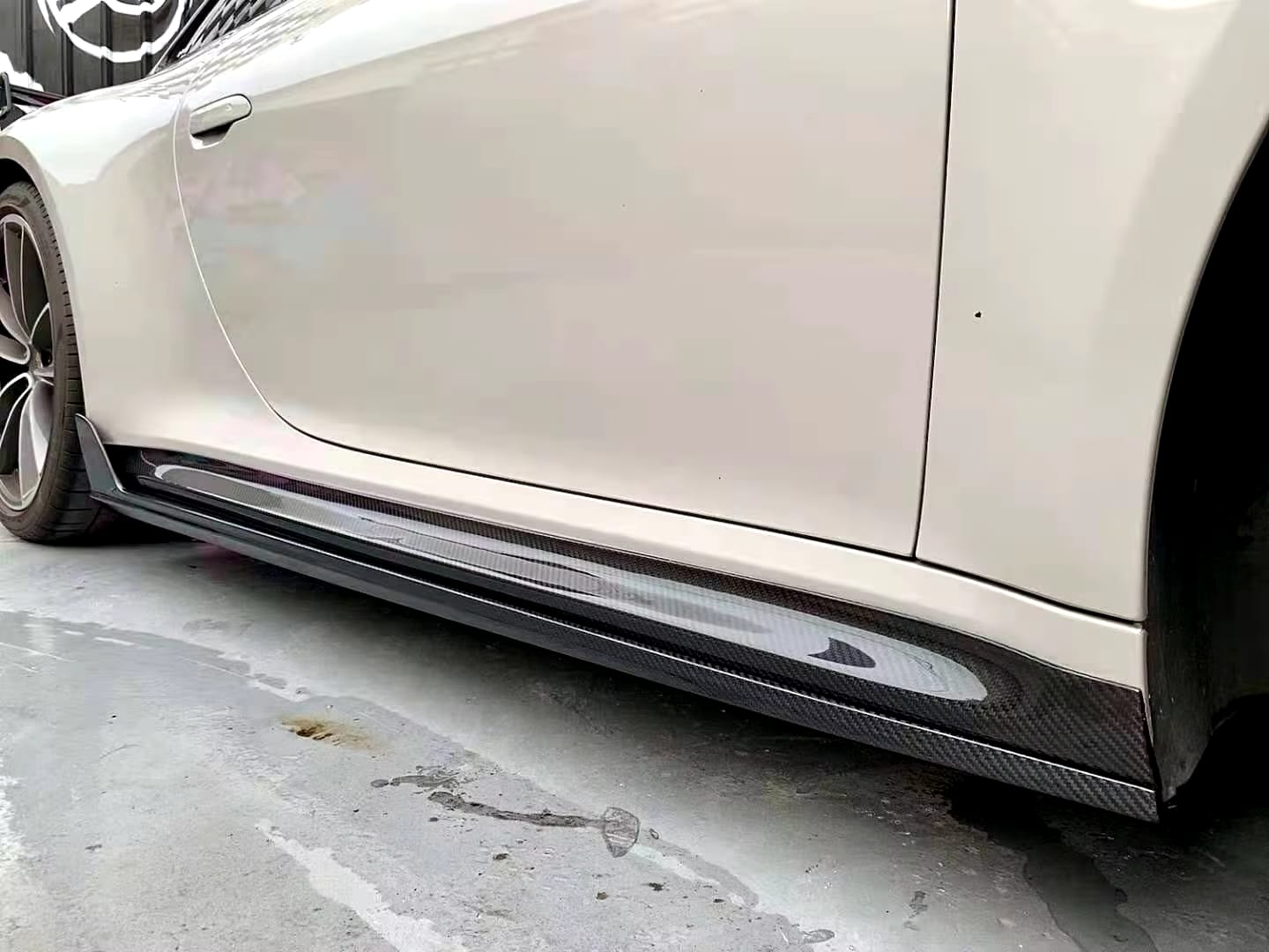 Carbon Fiber Winglet Side Skirt Extensions - Porsche 992 Carrera