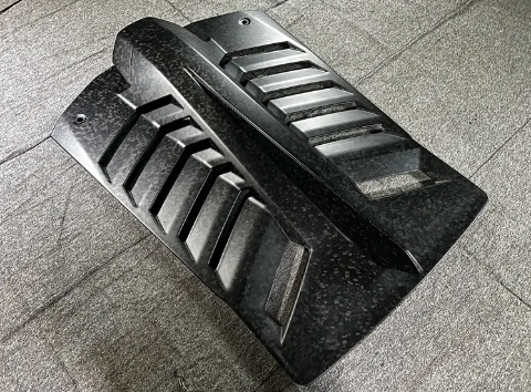 Lamborghini Huracan STO Carbon Fiber Engine Cover Upgrade
