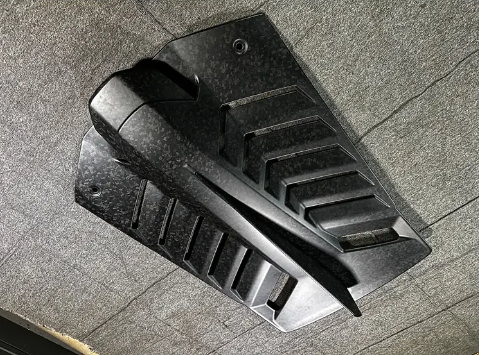 Lamborghini Huracan STO Carbon Fiber Engine Cover Upgrade