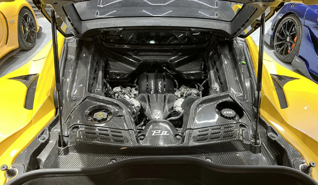 Maserati MC20 Complete Carbon Fiber Engine Bay Kit