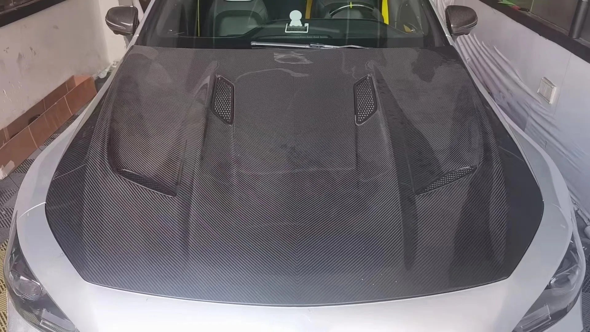 Carbon Fiber Vented Hood bonnet - Mercedes-Benz AMG GT43 GT50 GT53 GT63 GT