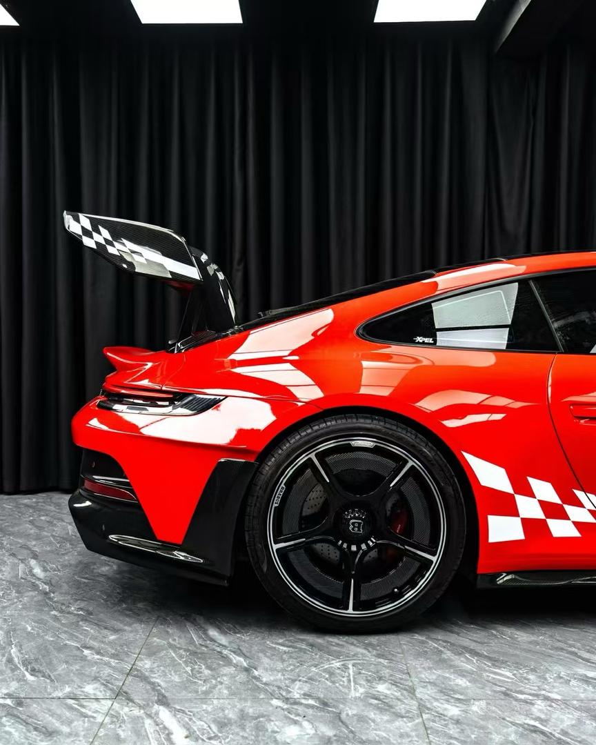 Full carbon Fiber GT3RS Conversion Body Kit - Porsche 992
