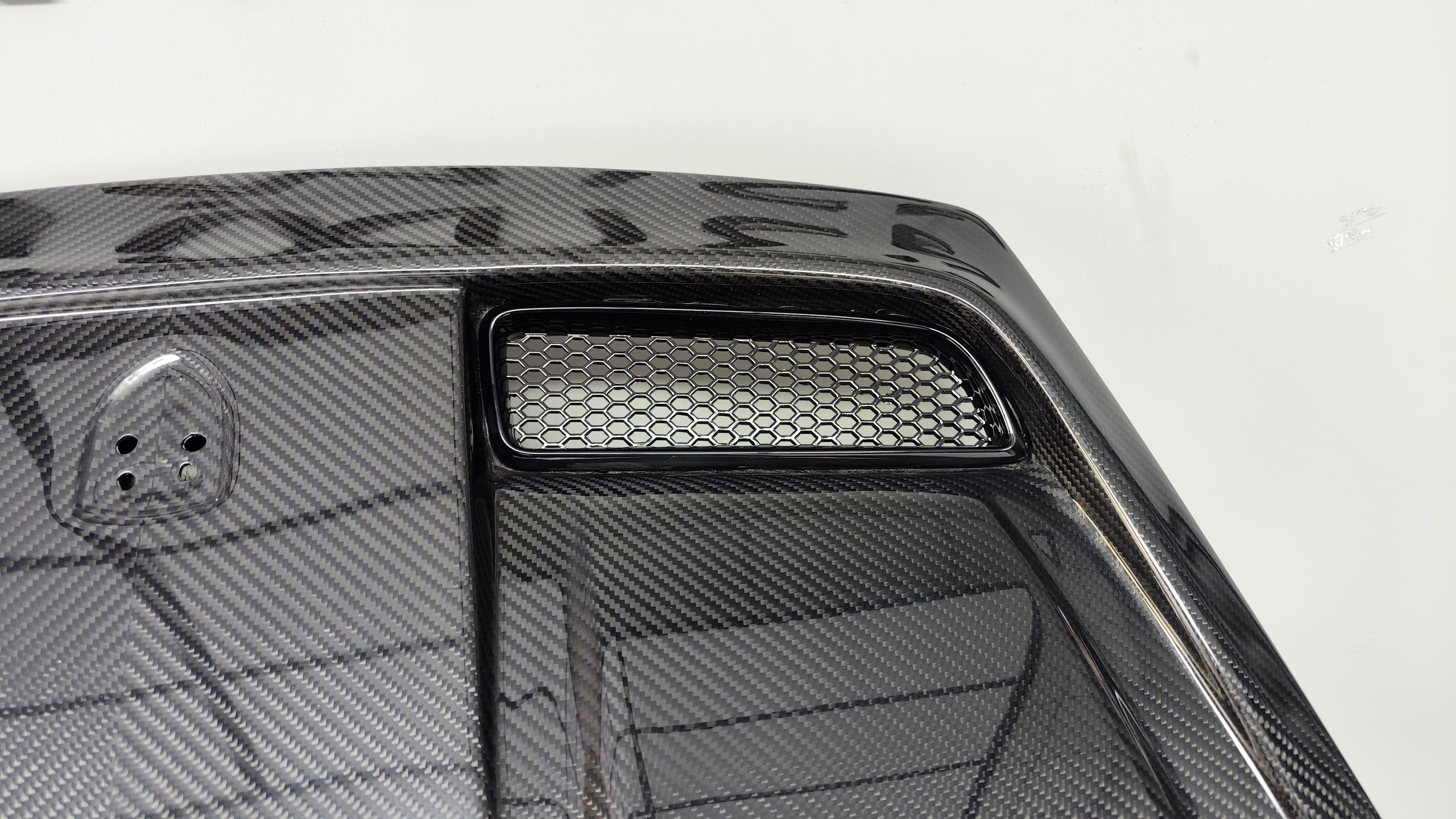 Prepreg Carbon Fiber Tec Style Front Hood Bonnet - Porsche 992 Carrera