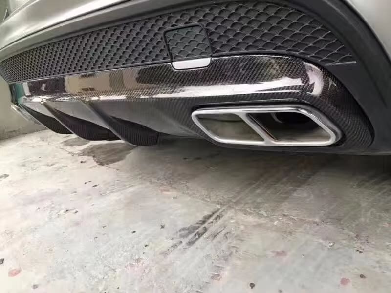Carbon Fiber Performance Rear Diffuser - Mercedes GLA
