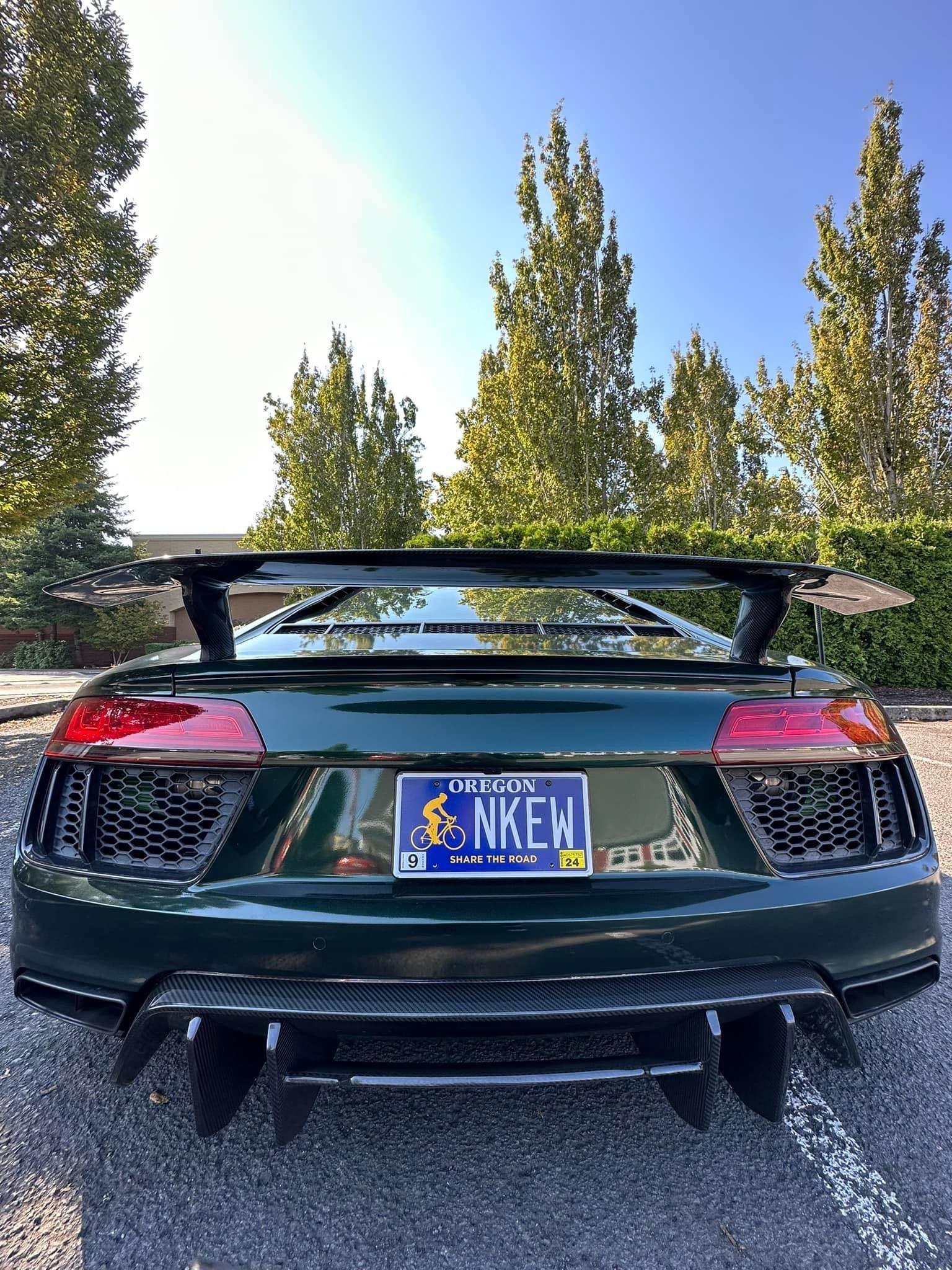 Audi R8 Aggressive Artisan Carbon Fiber Rear Diffuser