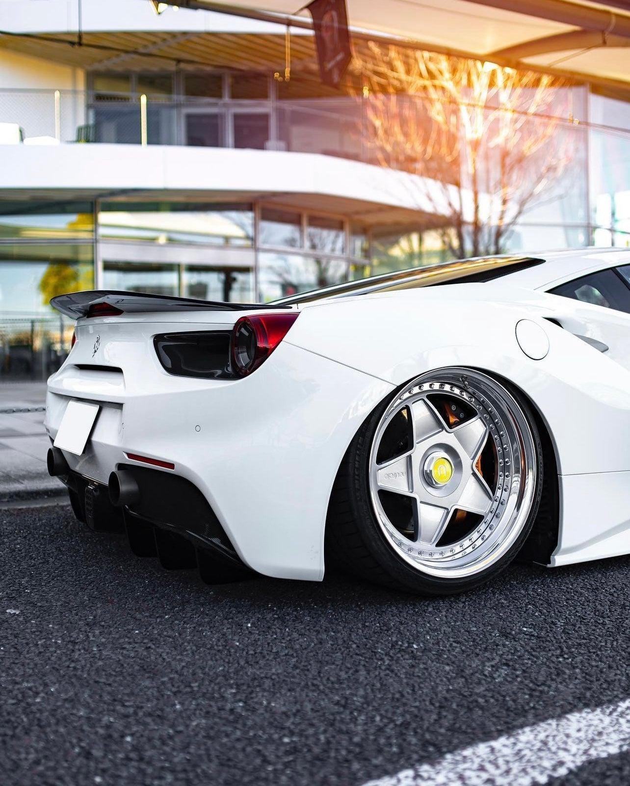 Ferrari 488 Carbon Fiber Duckbill Trunk Spoiler